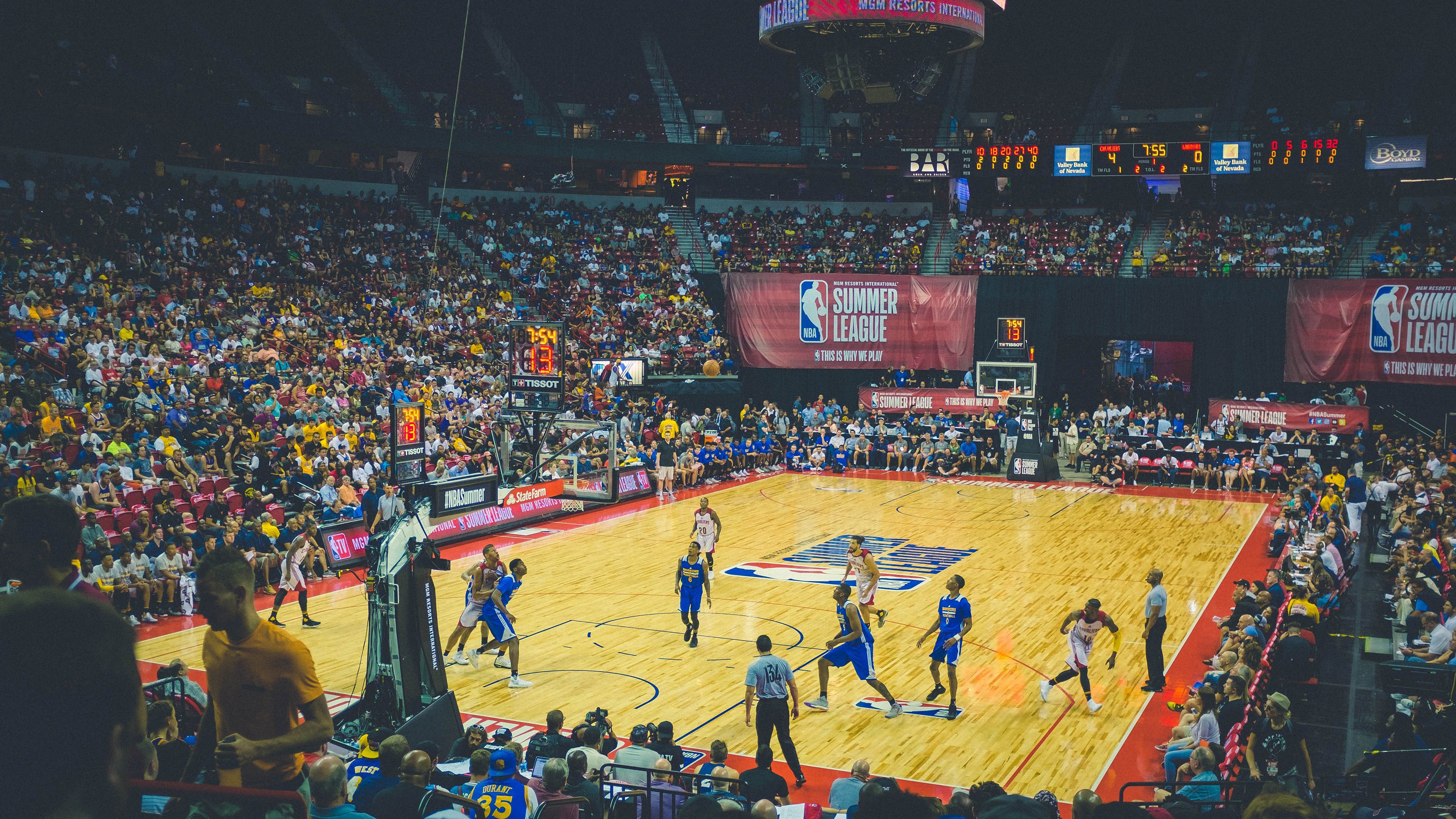 马德里风云，当红白吞噬纯白—2026-27赛季西甲焦点战，马竞用铁血撕碎皇马的天命